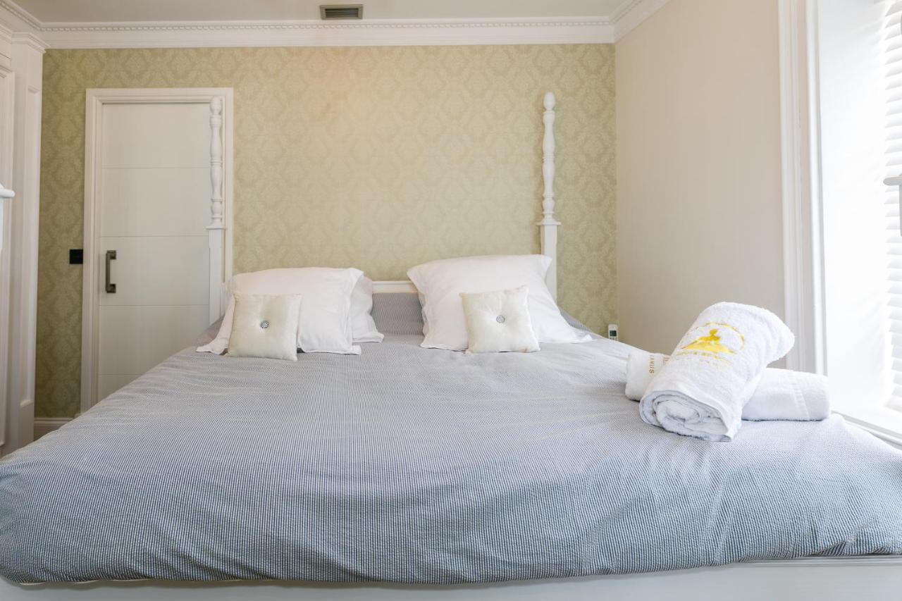 Weforyou 2 Bedrooms Penthouse At Malaga Center Exterior photo